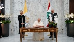 2025.11.30 Viaggio Apostolico in Libano - Visita di cortesia al Presidente della Repubblica