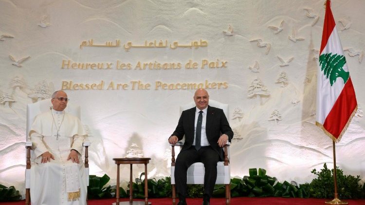L'accoglienza di Papa Leone XIV in Libano