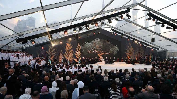 2025.12.01 Viaggio Apostolico in Libano - Incontro Ecumenico e Interreligioso in Piazza dei Martiri a Beirut