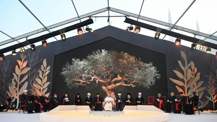 Encuentro Ecuménico e interreligioso an la Plaza de los Mártires de Beirut con la presencia de León XIV