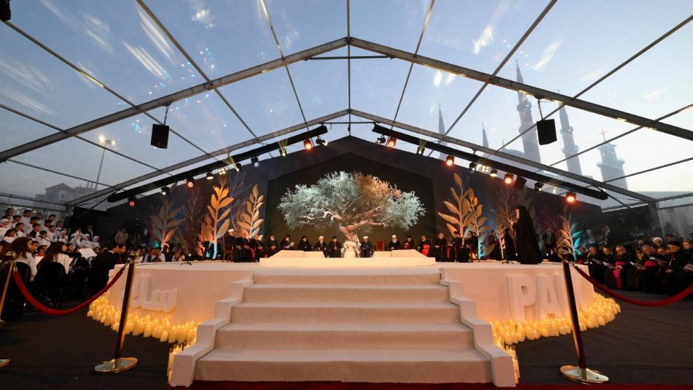 2025.12.01 Viaggio Apostolico in Libano - Incontro Ecumenico e Interreligioso in Piazza dei Martiri a Beirut