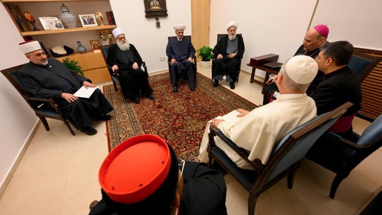2025.12.01 Viaggio Apostolico in Libano - Incontro con i Capi delle comunità religiose musulmane e druse