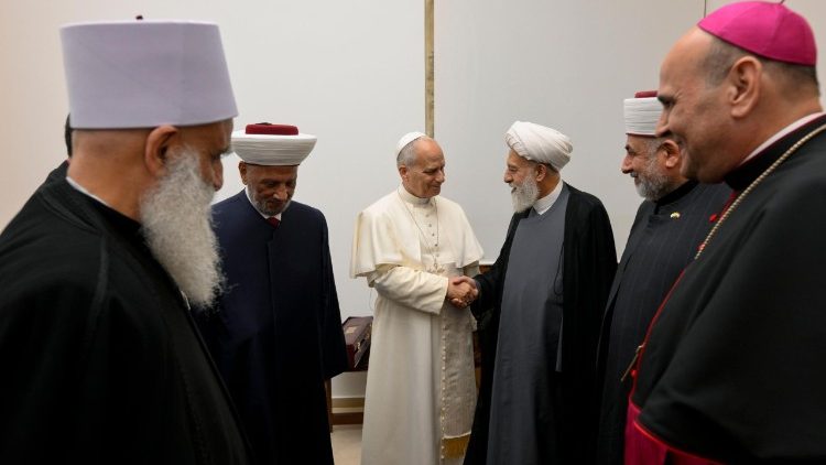 2025.12.01 Viaggio Apostolico in Libano - Incontro con i Capi delle comunità religiose musulmane e druse