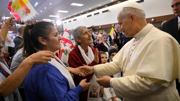 Papa alitembelea Hospitali ya De la Croix