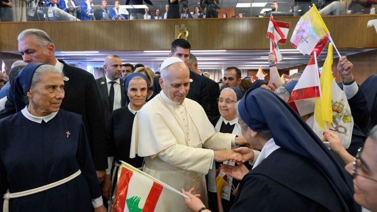 Đức Thánh Cha thăm các nhân viên và bệnh nhân của bệnh viện “de la Croix”