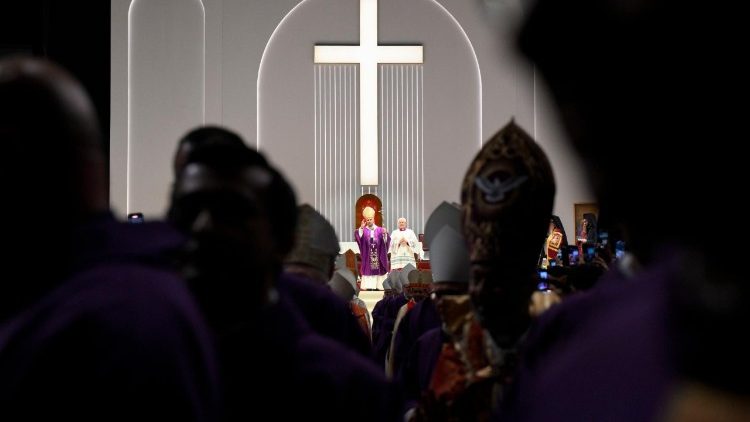 البابا لاون الرابع عشر يدعو لـبناء الجسور في بدء زمن المجيء.