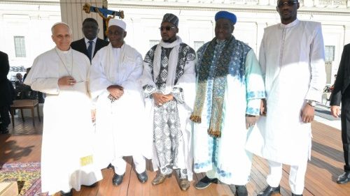 Dal Camerun in Piazza San Pietro: l’Africa attende il Papa