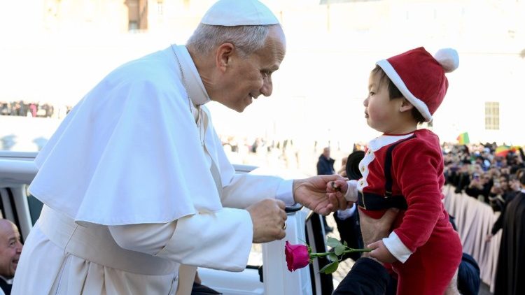 El Papa y su ternura hacia los ni&ntilde;os