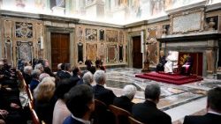 O Papa com professores e alunos do Pontifício Instituto de Arqueologia Cristã