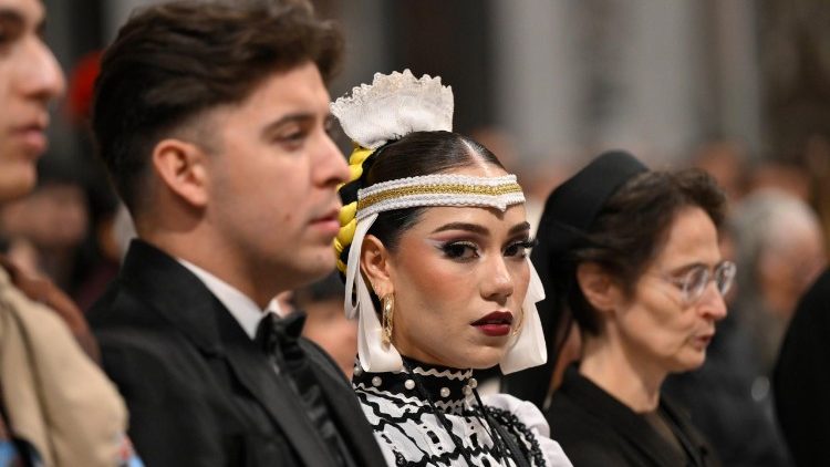 Fedeli alla celebrazione