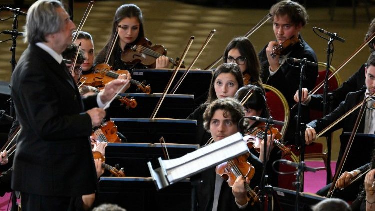 Maestro Muti s muzikanty, 12. 12. 2025