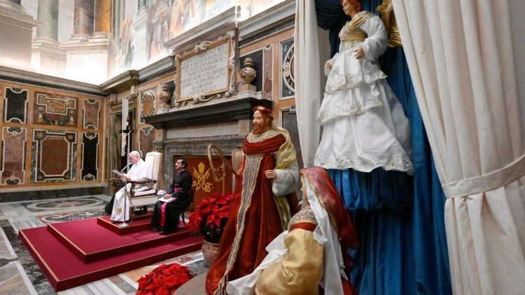 Pope Leo addresses participants and organisers of the Vatican's Christmas concert
