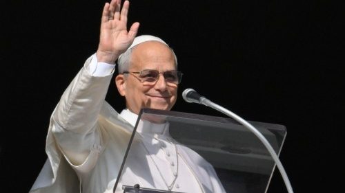 Ang&eacute;lus: &laquo;La proph&eacute;tie, m&ecirc;me encha&icirc;n&eacute;e, reste une voix libre&raquo;