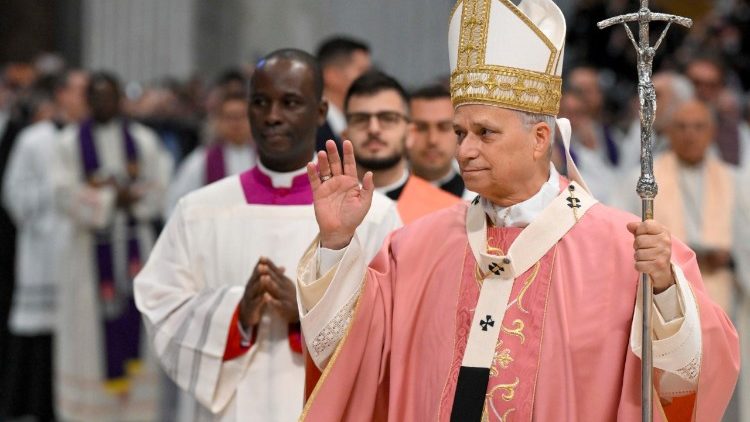 Il Papa durante la Messa per il Giubileo per il mondo carcerario