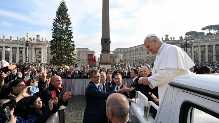 The Pope greets the faithful in St. Peter's Square