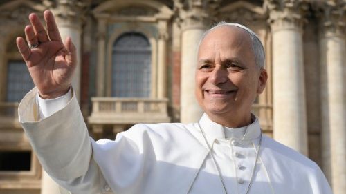Il Papa: la pace non &egrave; un'utopia. No al riarmo, si risveglino le coscienze