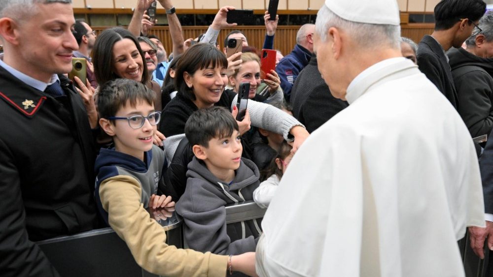 2025.12.22 Auguri ai Dipendenti della Curia Romana, del Governatorato SCV e del Vicariato di Roma