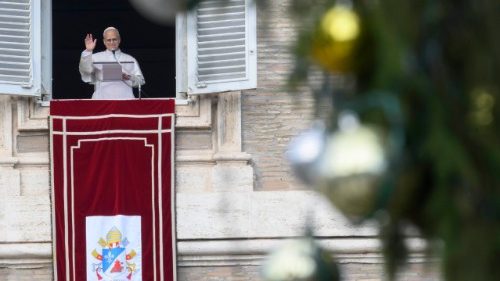 Il Papa: credere alla pace scegliendo la via disarmata dei martiri