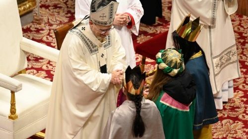 Papst startet mit Messe in St. Peter ins neue Jahr 