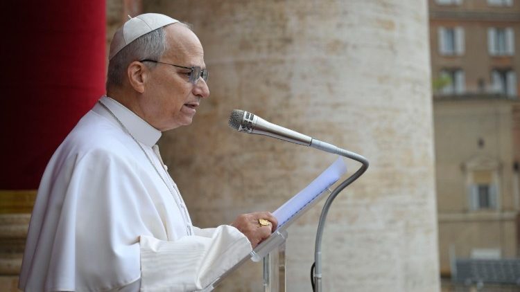 2026.01.06 Papież podczas południowej modlitwy Anioł Pański