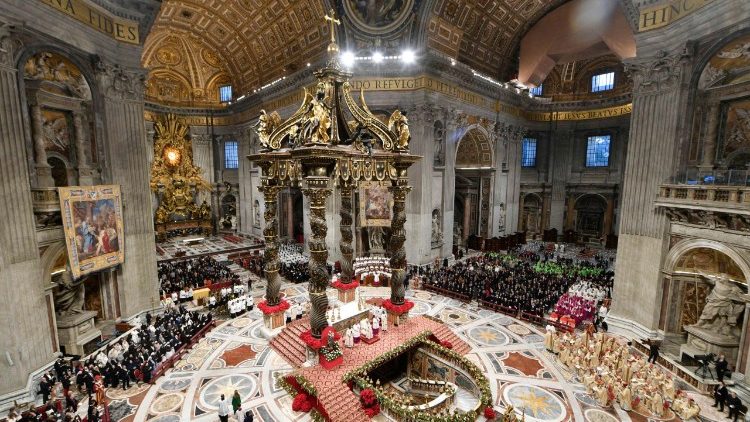 Bas&iacute;lica de San Pedro, solemnidad de la Epifan&iacute;a del Se&ntilde;or
