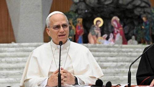 &laquo;Estoy aqu&iacute; para escuchar&raquo;: el Papa abre el Consistorio para definir las prioridades