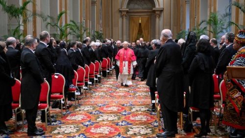 Papst zur Weltlage: „Kurzschluss“ der Menschenrechte 