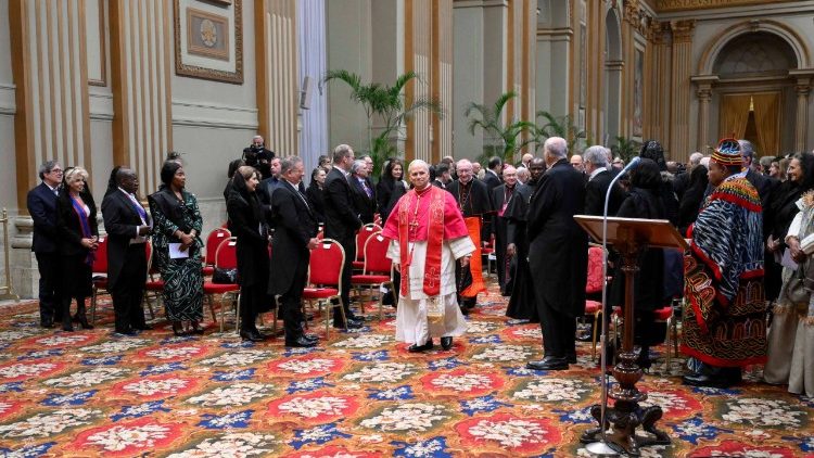 Среща с Дипломатическия корпус към Светия престол