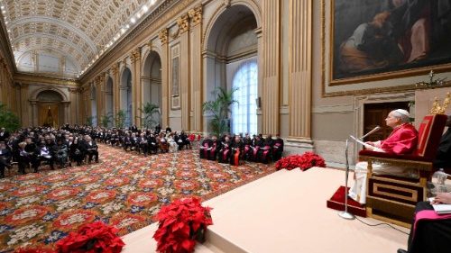 Papa: "A guerra voltou a estar na moda". &Eacute; preciso refor&ccedil;ar o multilateralismo