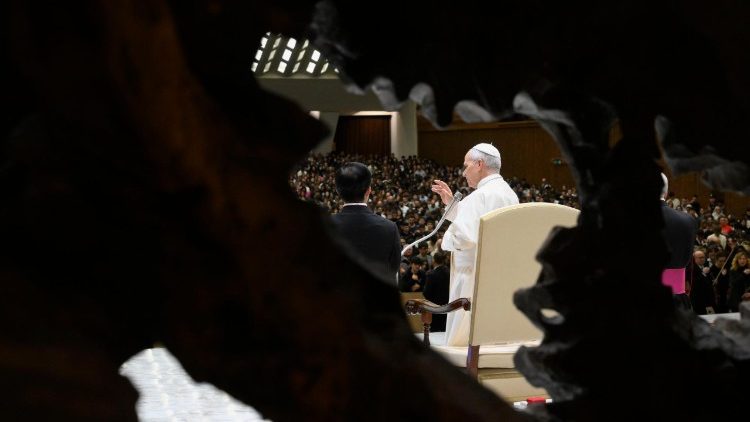 Vijana wakite maisha yao katika: Sala, Sakramenti, Neno na Matendo