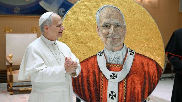 El Papa León XIV y el Clípeo de la Basílica de San Pablo Extramuros