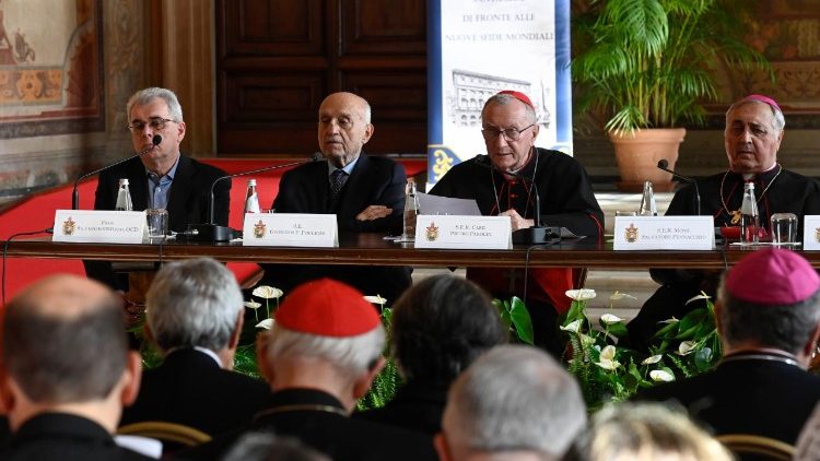 Participaci&oacute;n del cardenal Pietro Parolin