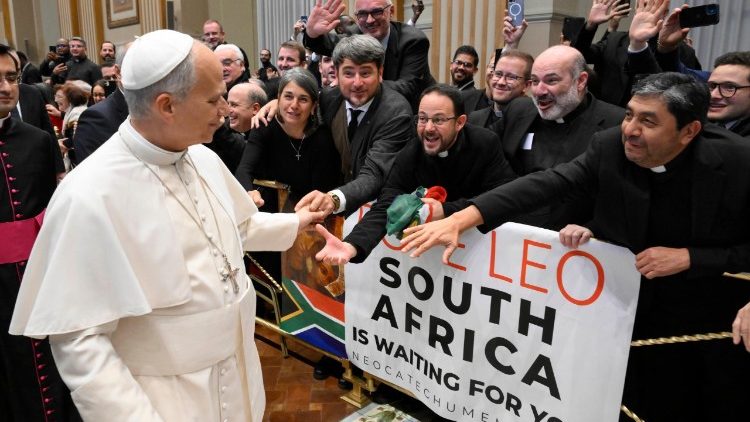  Audiencia con los l&iacute;deres del Camino Neocatecumenal 