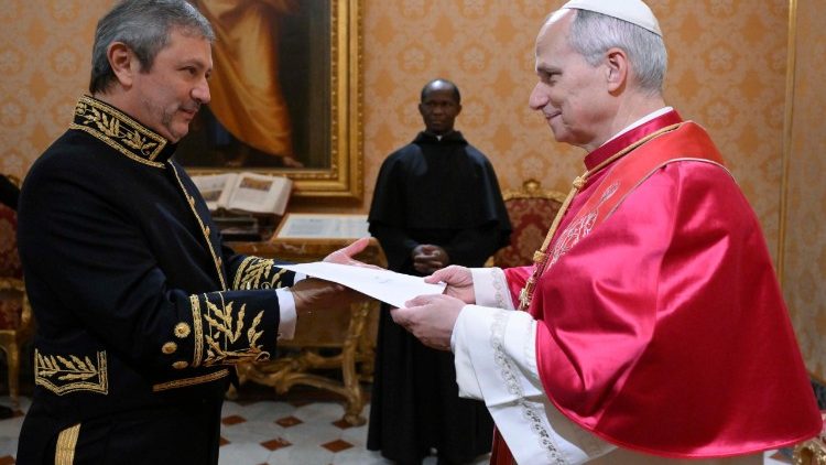 2026.01.21 Lettere Credenziali di S.E. il Signor Jorge Fernando Ponce San Roman, Ambasciatore del Peru'