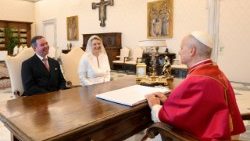 Papa Leone XIV riceve il Granduca Guillaume e la Granduchessa Stephanie di Lussemburgo 