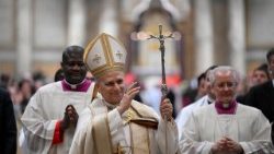 Papež Lev XIV. při druhých nešporách v Bazilice sv. Pavla za hradbami, 25. ledna 2026