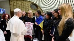 Los representantes del Movimiento fememino ucraniano “Por los valores de la familia” 