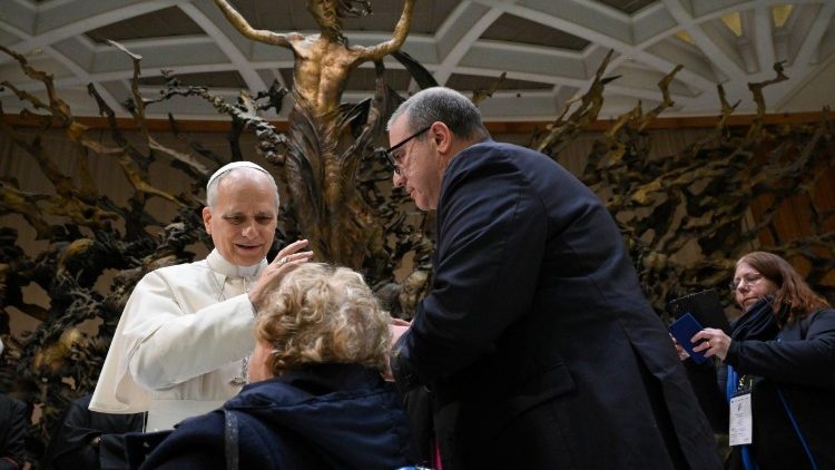 Ukuu na Utukufu wa Mungu umedhihirishwa kwa njia ya Kipofu