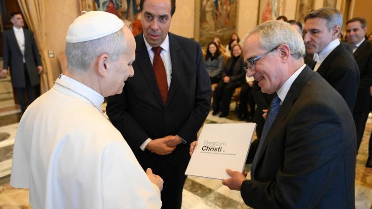 Pope Leo meets with the Societies of Apostolic Life of Regnum Christi 