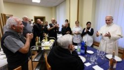 Pope Leo's surprise meeting with Peruvian bishops