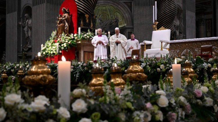 Kristo Yesu ni Nuru ya Ulimwengu