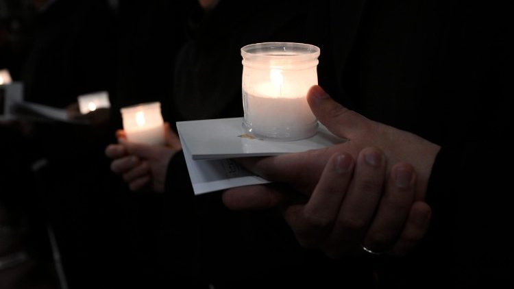 Waamini wanaitwa na kutumwa kuwa ni nuru ya Mataifa: Ushuhuda