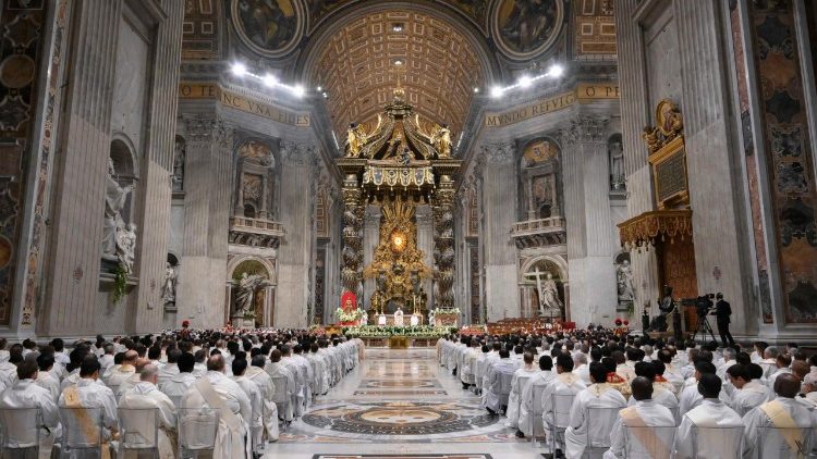 C&eacute;l&eacute;bration de la messe &agrave; l'occasion de la 30e Journ&eacute;e mondiale de la Vie consacr&eacute;e 