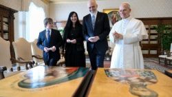 Il Papa e Edi Rama, Primo Ministro della Repubblica di Albania