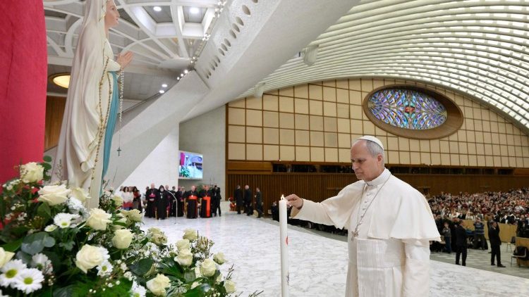 Папата на общата аудиенция в зала "Павел VI", 11.02.2026