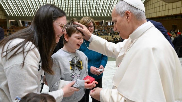 Yule Mtu aliyezaliwa kipofu, akakiri kwamba, Yesu ni Masiha