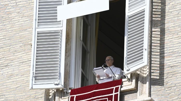 Papież zapewnił o modlitwie za ofiary cyklonów na Madagaskarze