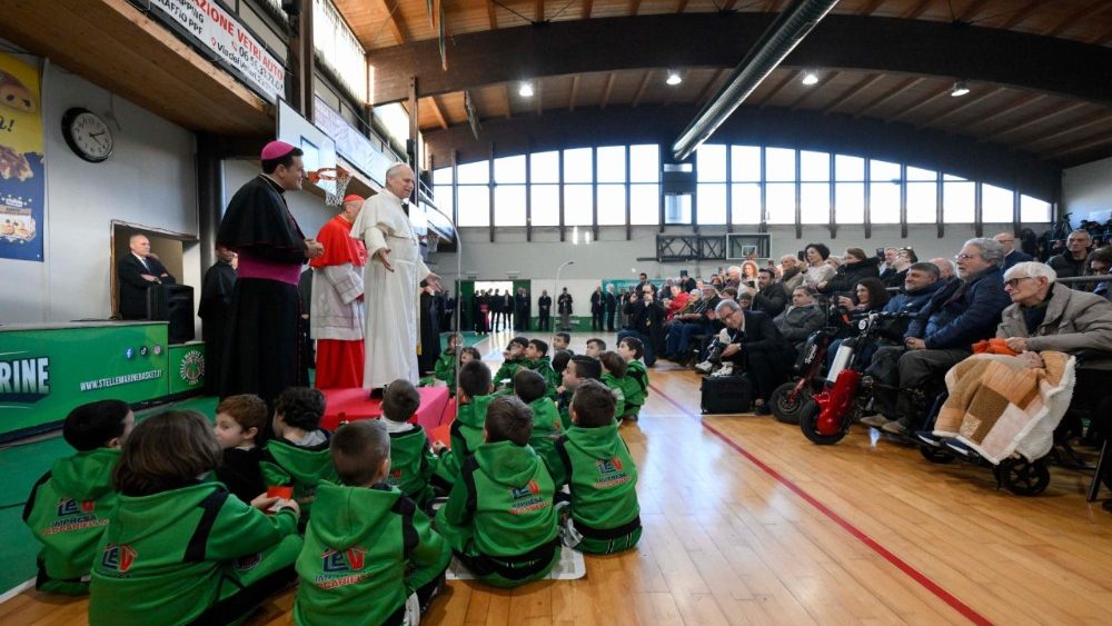 Пастырскі візіт у парафію Маці Божай Каралевы Супакою ў Остыі