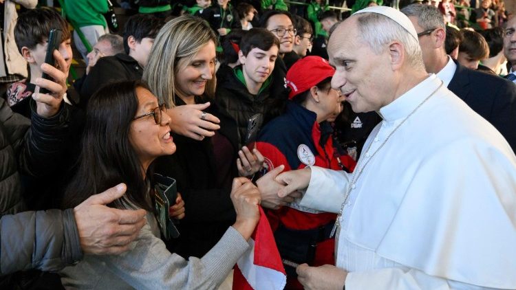 Падчас пастырскай сустрэчы ў парафіі Остыі