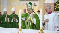 Popiežius Ostijos miestelio Švč. M. Marijos Taikos Karalienės parapijoje